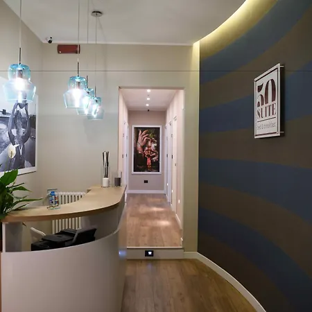 招待所 50 那不勒斯