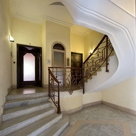 50 招待所 那不勒斯